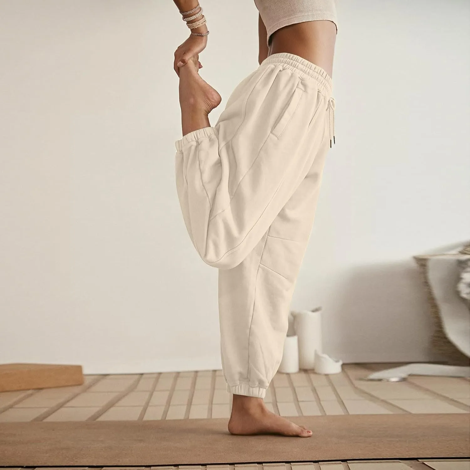 Womens Sweatpants Joggers Elastic High Waist Drawstring Lightweight Office Pants Slim Fit Trousers with Pocket 2024